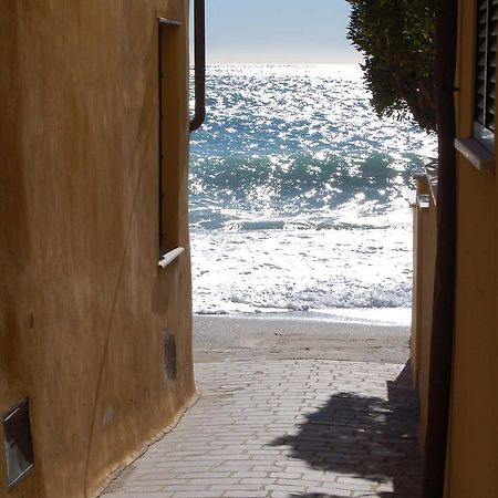 Hotel Arabesque Varigotti Dış mekan fotoğraf