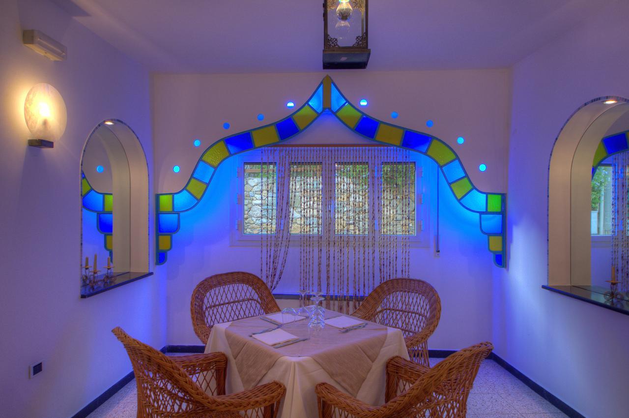 Hotel Arabesque Varigotti Dış mekan fotoğraf