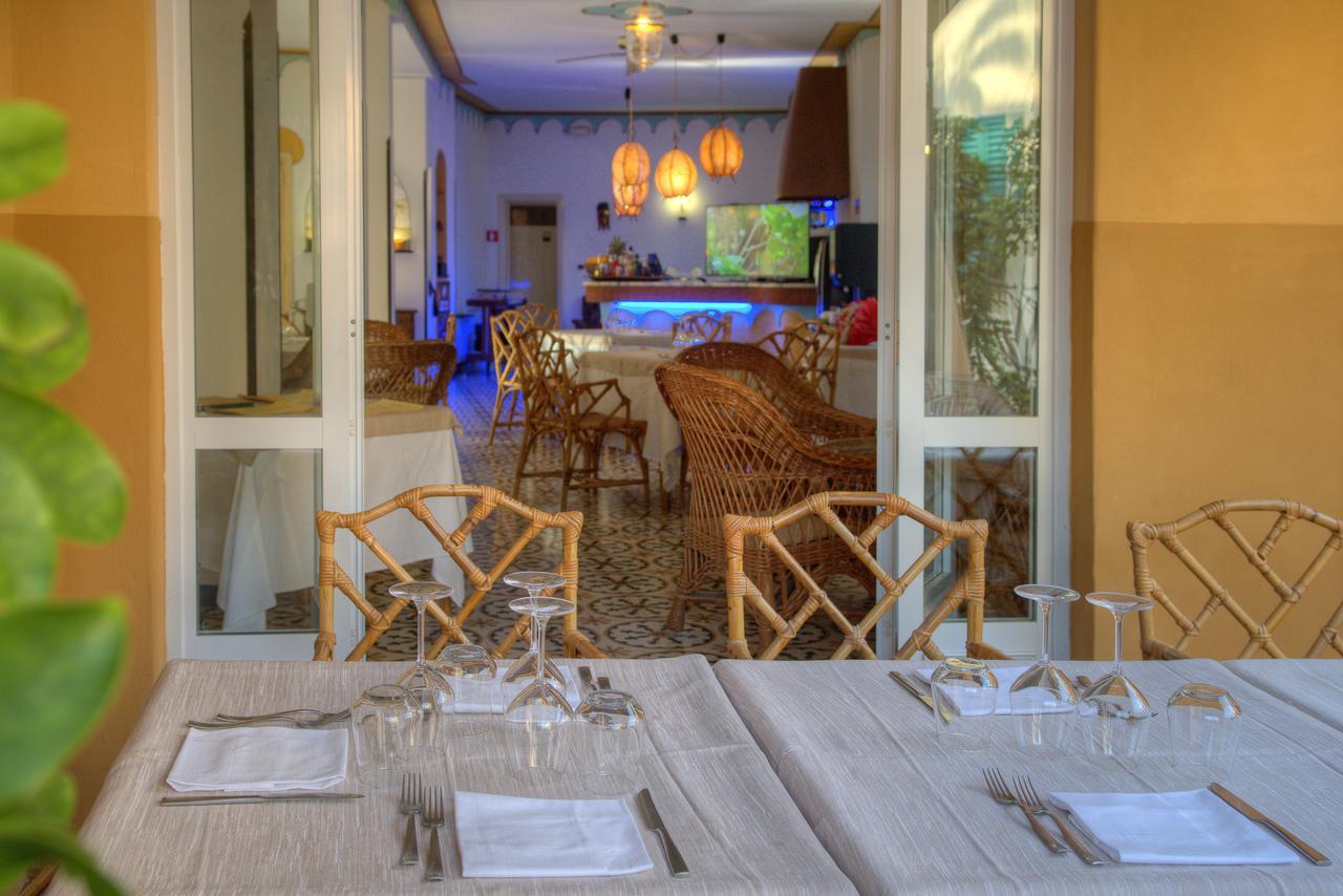 Hotel Arabesque Varigotti Dış mekan fotoğraf