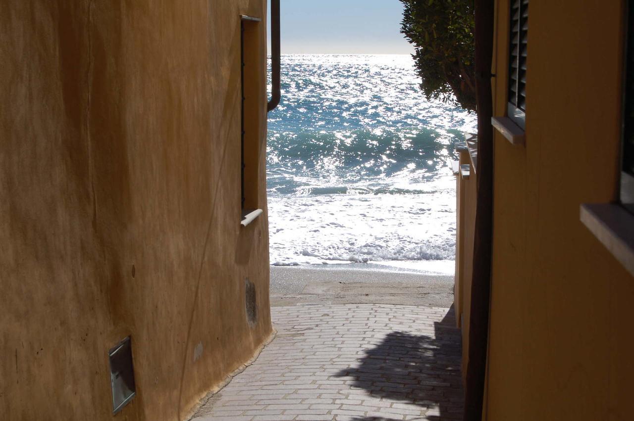 Hotel Arabesque Varigotti Dış mekan fotoğraf