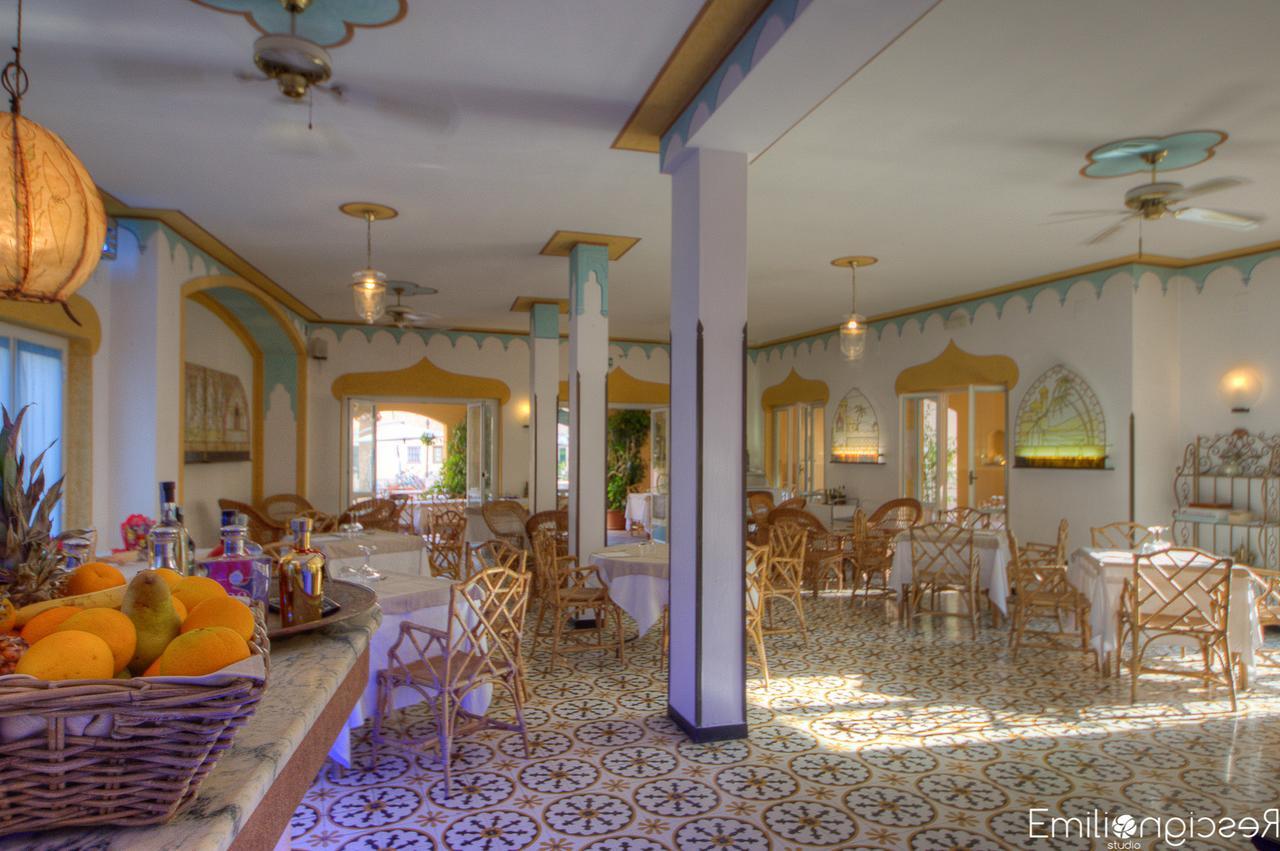 Hotel Arabesque Varigotti Dış mekan fotoğraf